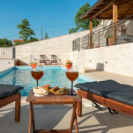 Modern Rustic Villa Kate Benkovac Eksteriør billede
