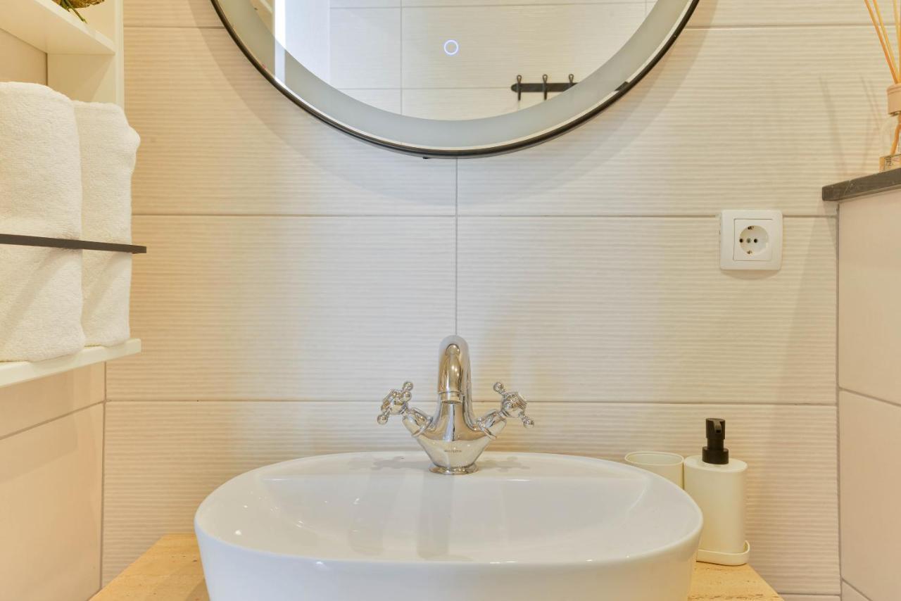 Modern Rustic Villa Kate Benkovac Eksteriør billede