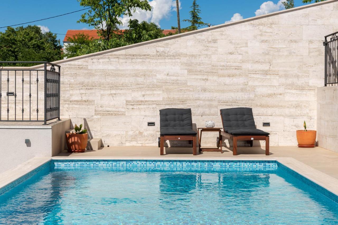 Modern Rustic Villa Kate Benkovac Eksteriør billede