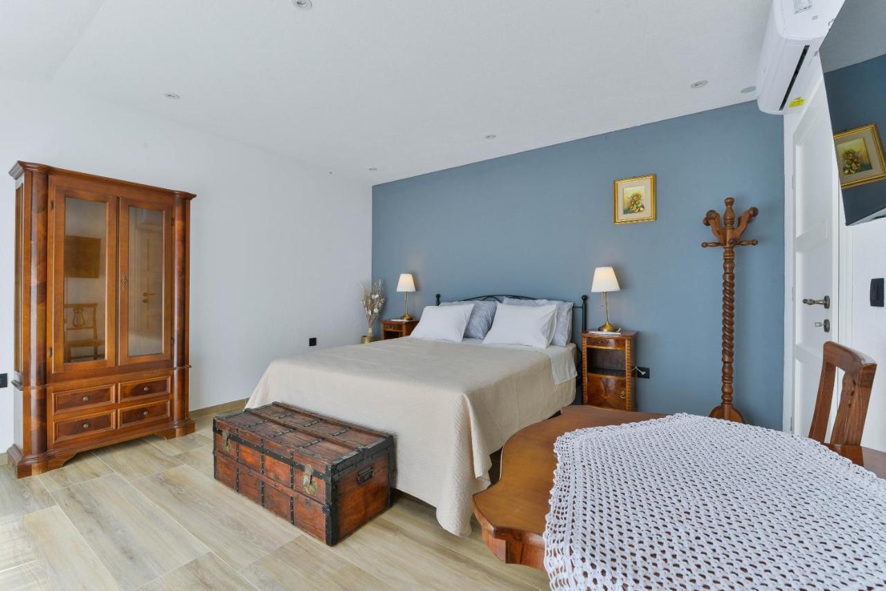 Modern Rustic Villa Kate Benkovac Eksteriør billede